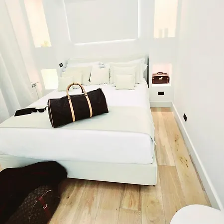 B89 Luxury Gallery House Piazza Di Spagna Apartment *