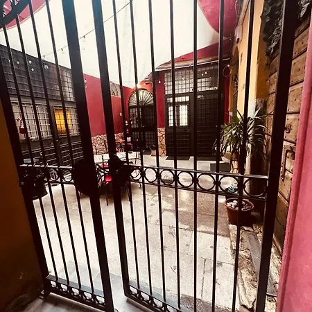 Leopardi House 3 Apartment *