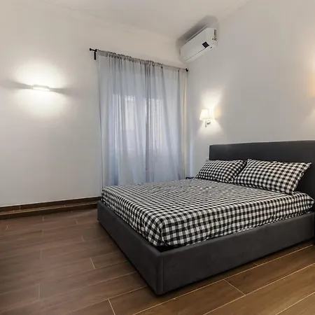 Apartament 2-bedroom Gem *