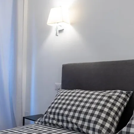 2-bedroom Gem Apartament