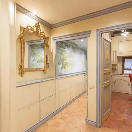 Antique Luxury House * Rome