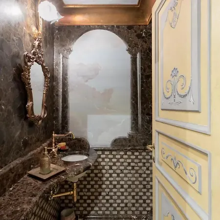 Apartment Antique Luxury House *