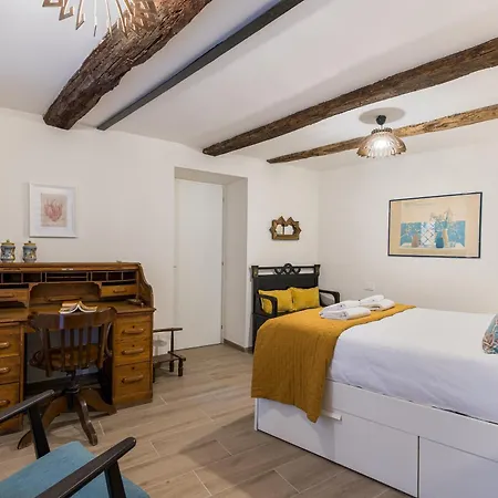 As Feel - Trastevere Nest With Secret Patio Apartamento *