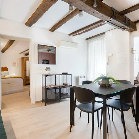 As Feel - Trastevere Nest With Secret Patio