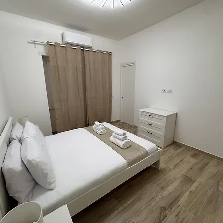 Grimaldi House 64 * Roma
