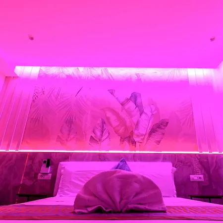 Bed Cinecittadue Bed and breakfast Roma