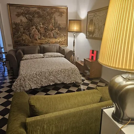 Lepanto Apartment