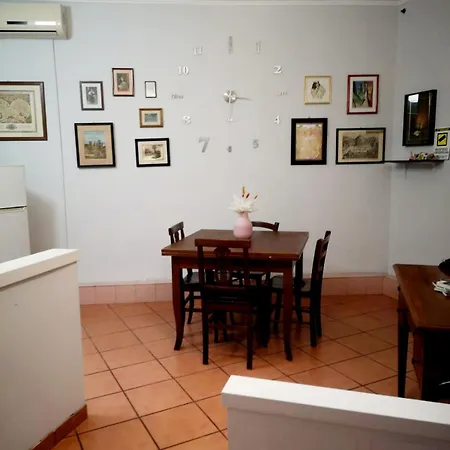 Guest house Happy House *