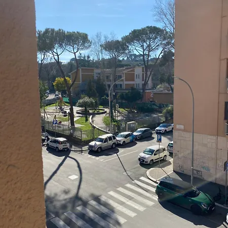 Bright Near San Pietro Apartamento