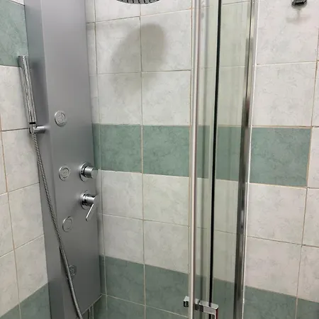 Apartment Fatata Near Metro Jonio