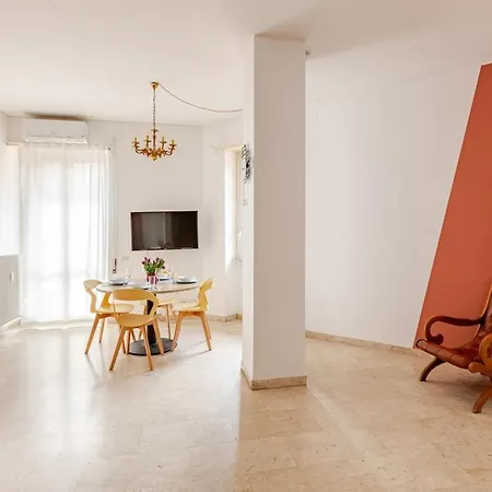 Casa Bella Apartment *