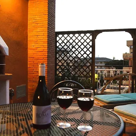 Appartamento Attico Aurelia Antica *