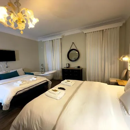 Art House Relais56 Luxury Piazza Di Spagna Guest house Rome