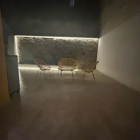 Laurus's House Rome