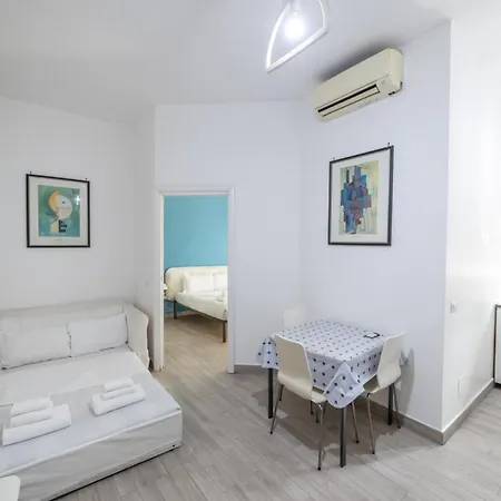 Yellhow - Loft Aurelia Apartment Rom