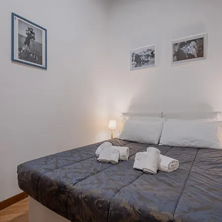 Exclusive Campo Dei Fiori Flat *