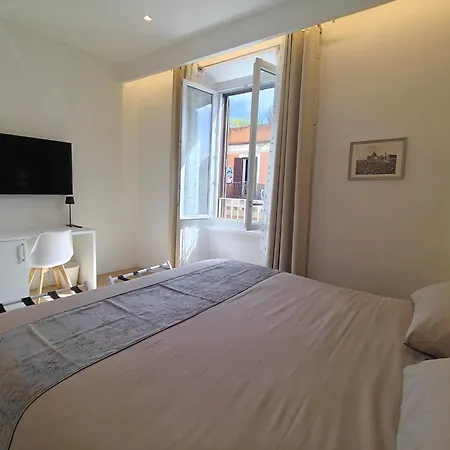 La Casa Di Mida Guest house