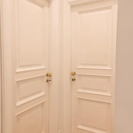 Tiburtina 86 Luxury Guest house