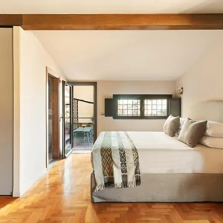 Casa Maestro, A Burghesius Apartment Rome
