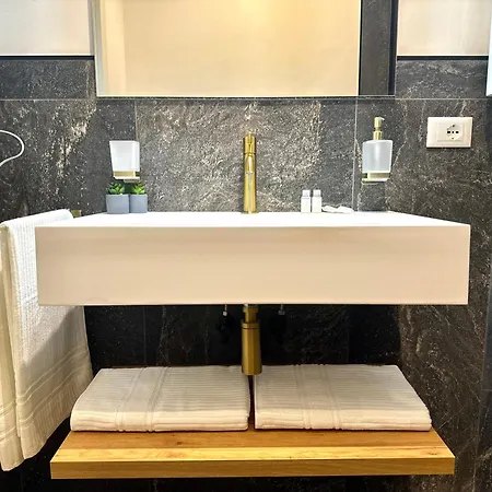Saint Peter - Luxury With 24h Guarded Parking Apartment
