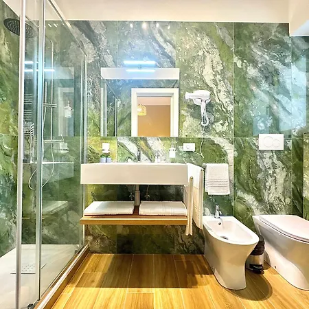 Saint Peter - Luxury With 24h Guarded Parking Apartment