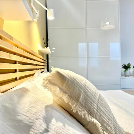 Saint Peter - Luxury With 24h Guarded Parking Apartment *