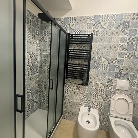 Youroominrome Rome