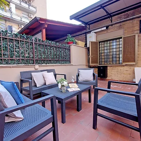 Apartment La Terrazza Di Christian Rome