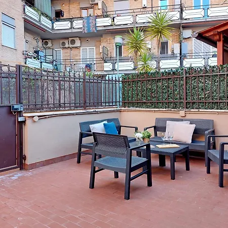 La Terrazza Di Christian Apartamento Roma