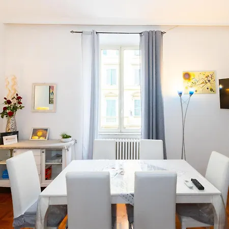 Apartman Vespasiano 49 *