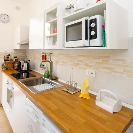 Apartman Vespasiano 49