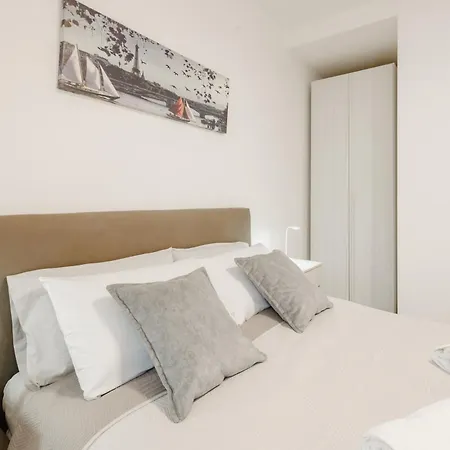Bed & Breakfast G21 *