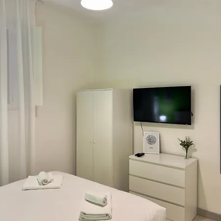 Trastevere House-suite Elegante Nel Centro Storico