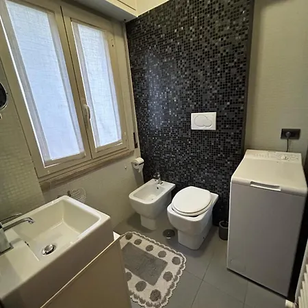 Apartment Metro A *