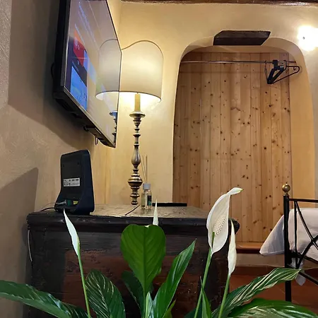 Apartment Italy Typicall Campo Di Fiori Rome