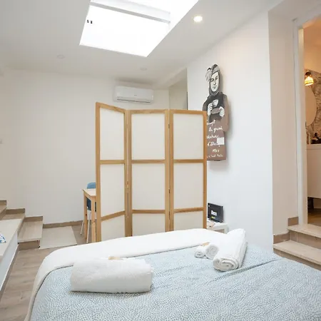 Apartment Da Cesare E Chloe Al Colosseo Rome