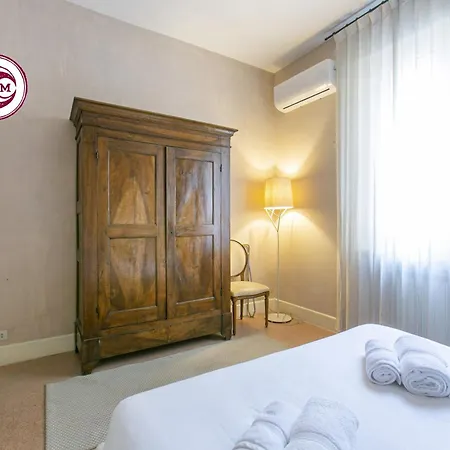 C M Piazza Cavour Elegant Flat Apartamento