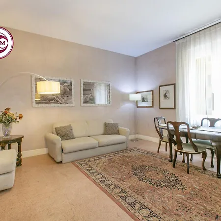 Apartamento C M Piazza Cavour Elegant Flat Roma