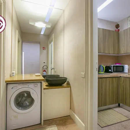 C M Piazza Cavour Elegant Flat Apartamento *