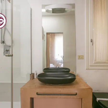 Apartamento C M Piazza Cavour Elegant Flat Roma