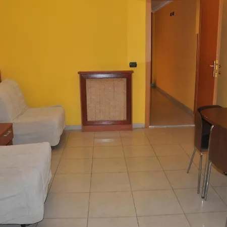 Friends Hotel *