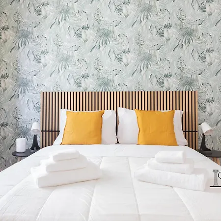 Guest house Caput Mundi - 100mt To Metro A, Terrace, A-c, 15 Min To Center *