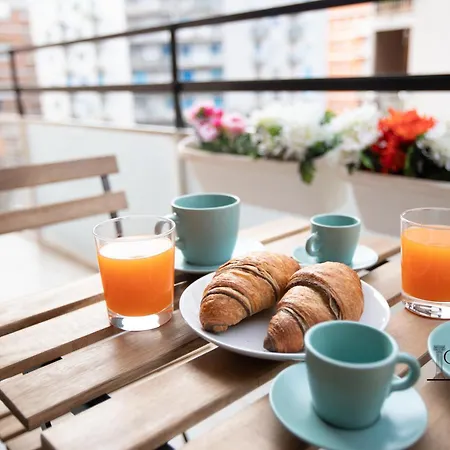 Guest house Caput Mundi - 100mt To Metro A, Terrace, A-c, 15 Min To Center