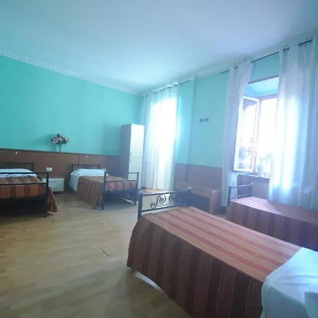 Hostel Backpackers Haven Rzym