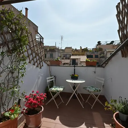 Appartamento Domus Greci Piazza Di Spagna
