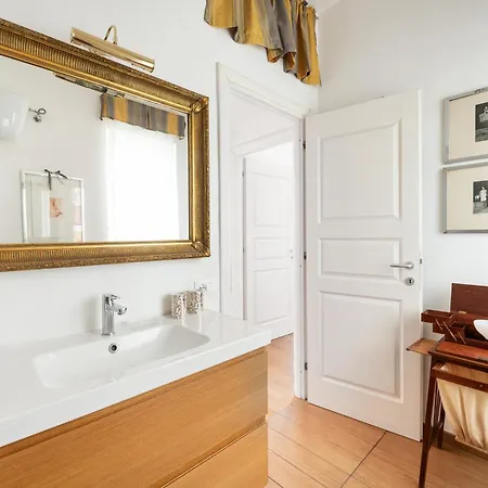 La Dimora Dell'antiquario Apartment Rome