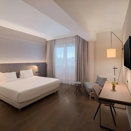 Nh Carpegna Hotell