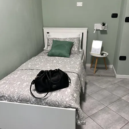 Esty Guest house 3*