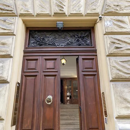 Porta Castello Charme Appartement *