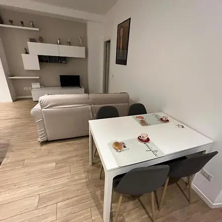 Appio San Giovanni Apartment Rome